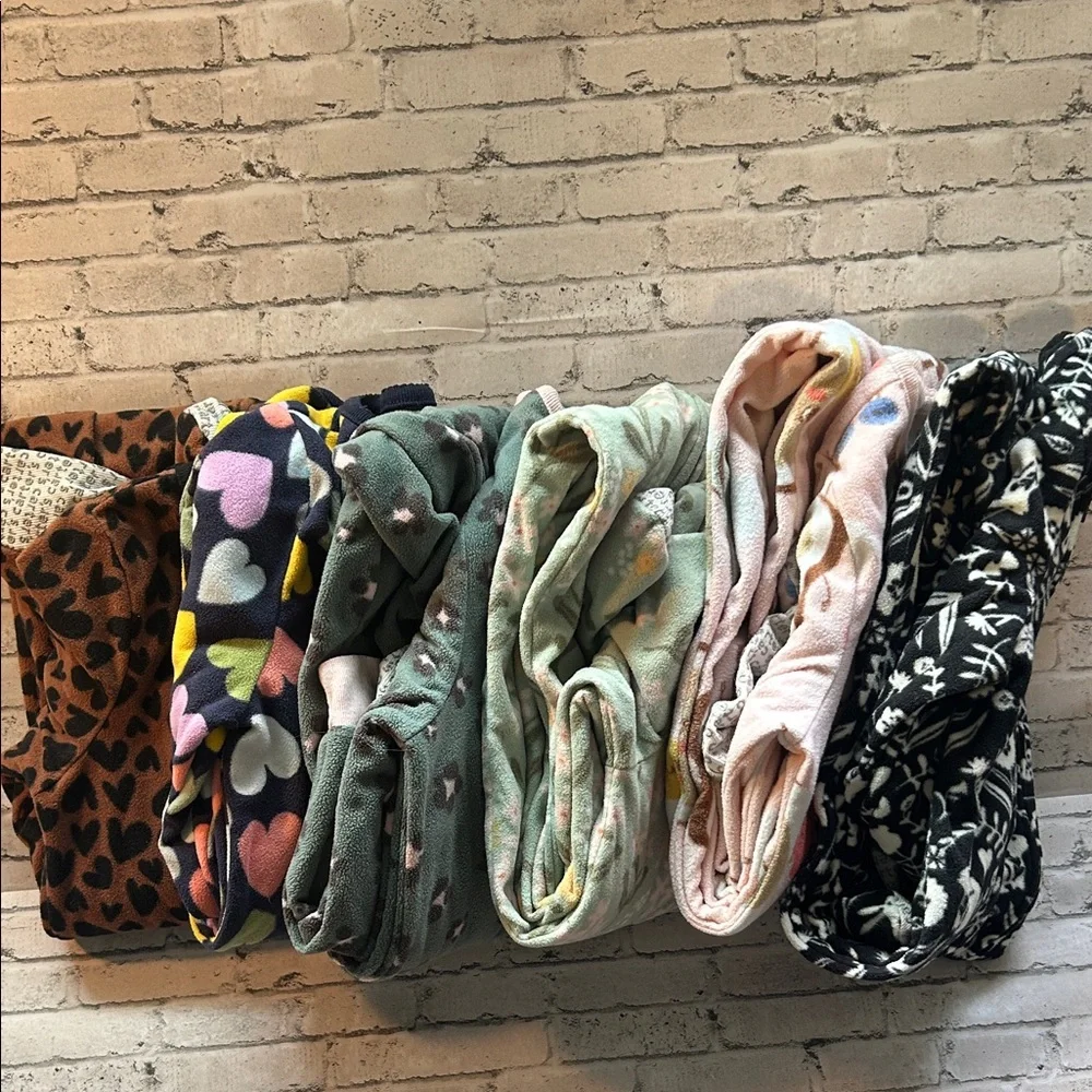 Carter's Fleece Pajama Bundle (6) - Picture 1 of 9